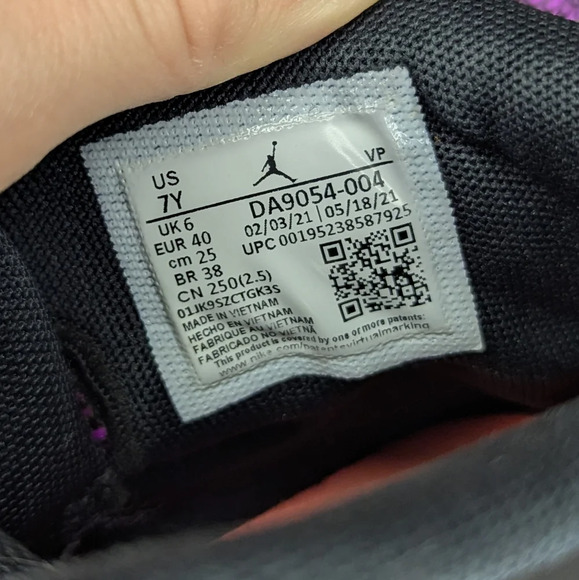 Nike Air Jordan XXXVI 36 First Light Shoe Black Hyper Violet White Youth Size 7Y - Picture 12 of 12